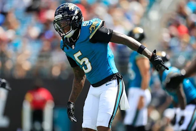 HammerheadDFS's tweet photo. MNF Best Bet KC JAX 10/6/25 

🏈 Dyami Brown Over 28.5 Rec Yards

📊 Rationale
- Before getting injured early in Week 3 he’s run a route on 83% of dropbacks, 16% target share, 22% air yard share 
- Cleared this line easily in both full games he’s played (57 & 52)
- Expected gamescript as 3.5 dog should lead to more passing from Jags

#GamblingTwitter #GamblingX #FreeBet #NFLProps #NFLPicks #PlayerProps #KCvsJAX