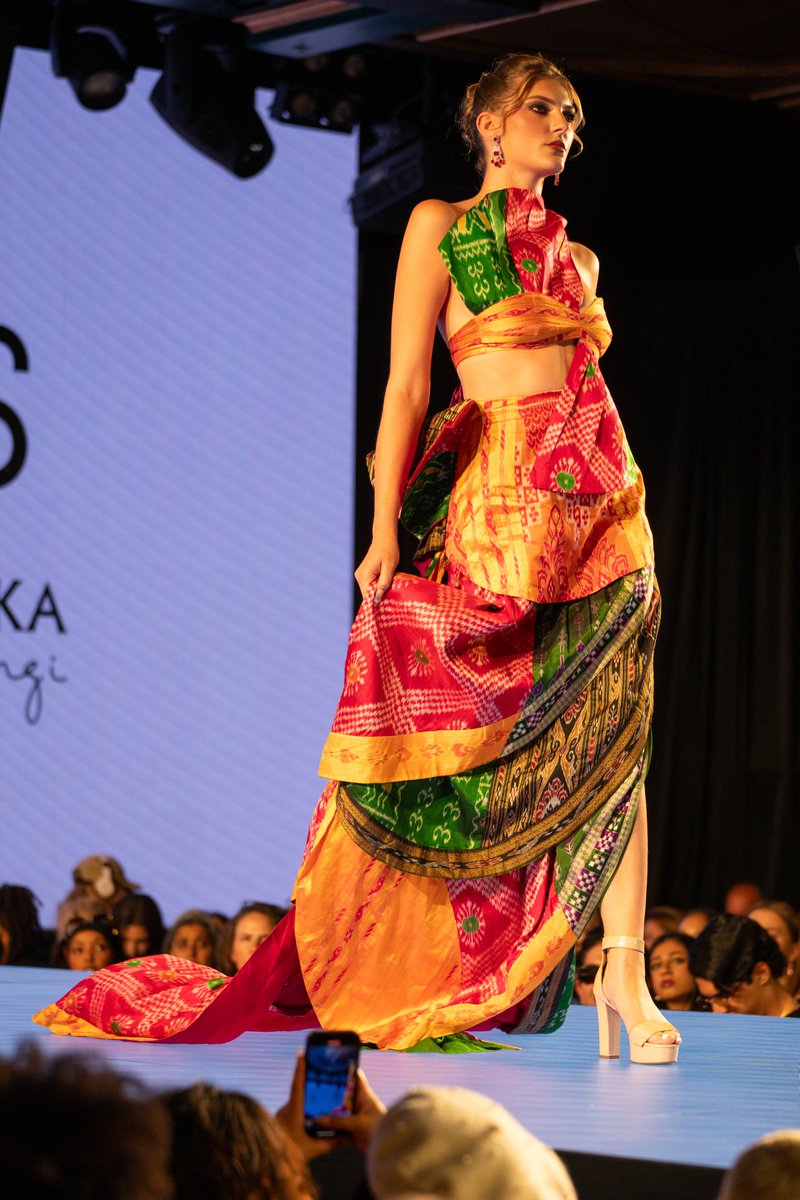 ModellaProject's tweet image. Shot a total of 31,000+ images at NYFW. Culled and edited down to 151. We’ll be posting this stuff for months…

----

Full Portfolio - themodellaproject.myportfolio.com/nyfw-spring-su…

Sony A7R5 / Tamron 70-180

86mm – 1/800 – f2.8 – ISO 800

Image 137F-14