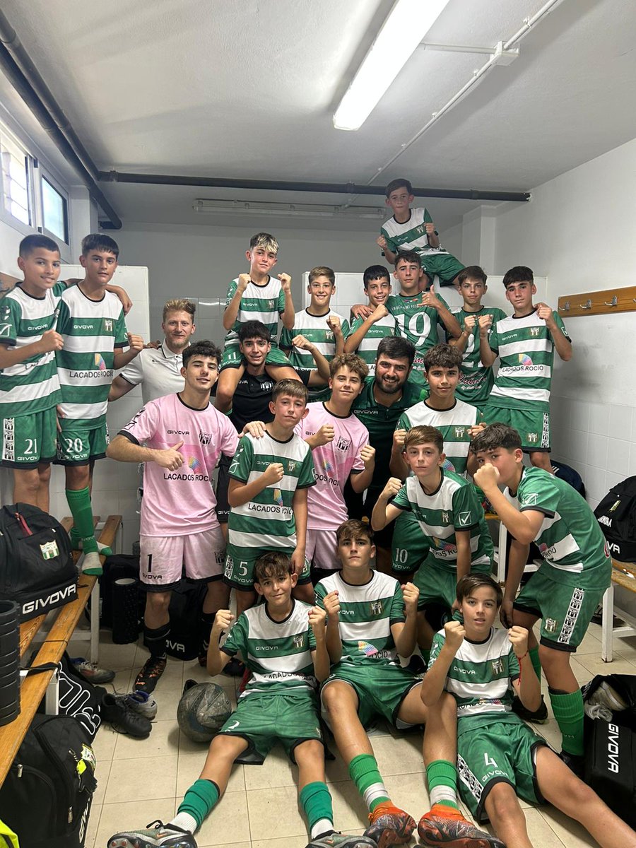 LaLiaraBpie's tweet photo. 🏆 Jornada 4 | #3AndaluzaInfantil 

🔵 Torreblanca CF 0-6 #InfantilPepe 💚

¡Nuestro infantil va volando! 🛩️💨🤩🆒

#Temporada202526 #VamosLosVerdes https://t.co/rv3p24nQe1