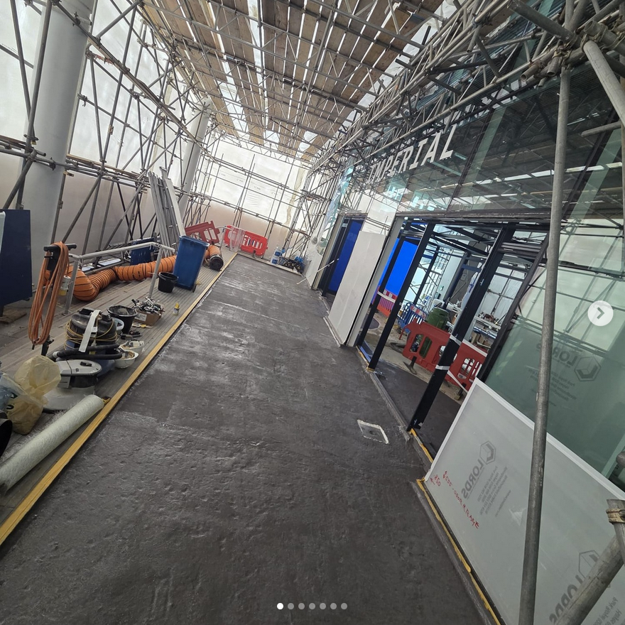 APGoochLtd's tweet photo. Deck  waterproofing undertaken at Imperial College Business School,  Kensington (SW7) using Newton PolyMaxx HA hand applied polyurea  waterproofing membrane.

We have previously undertaken Type C waterproofing to over 20 underpavement vaults within this building.

#apgooch https://t.co/1pMumRC0bh