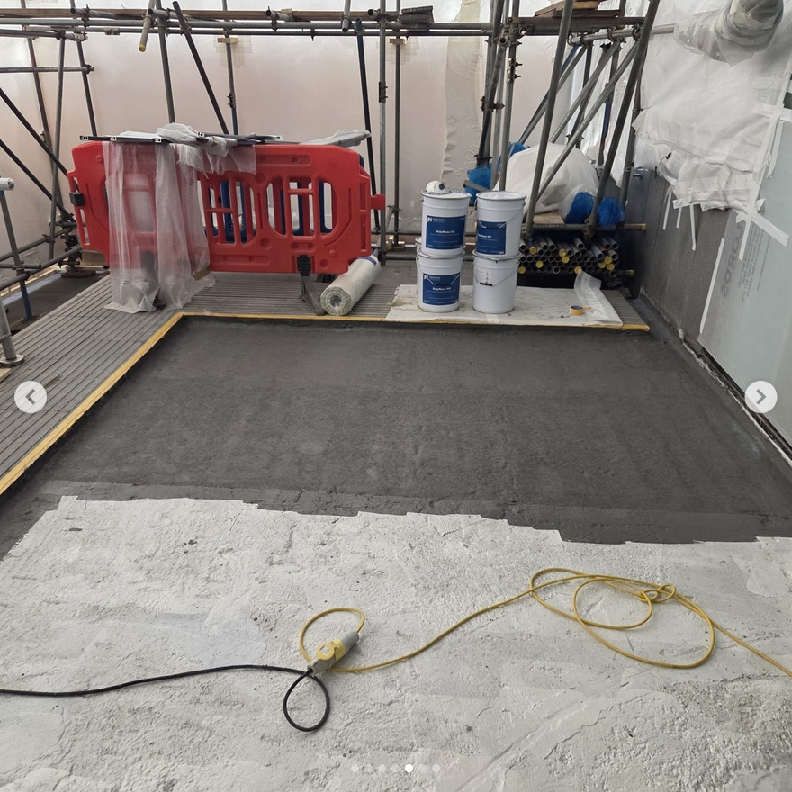 APGoochLtd's tweet photo. Deck  waterproofing undertaken at Imperial College Business School,  Kensington (SW7) using Newton PolyMaxx HA hand applied polyurea  waterproofing membrane.

We have previously undertaken Type C waterproofing to over 20 underpavement vaults within this building.

#apgooch https://t.co/1pMumRC0bh