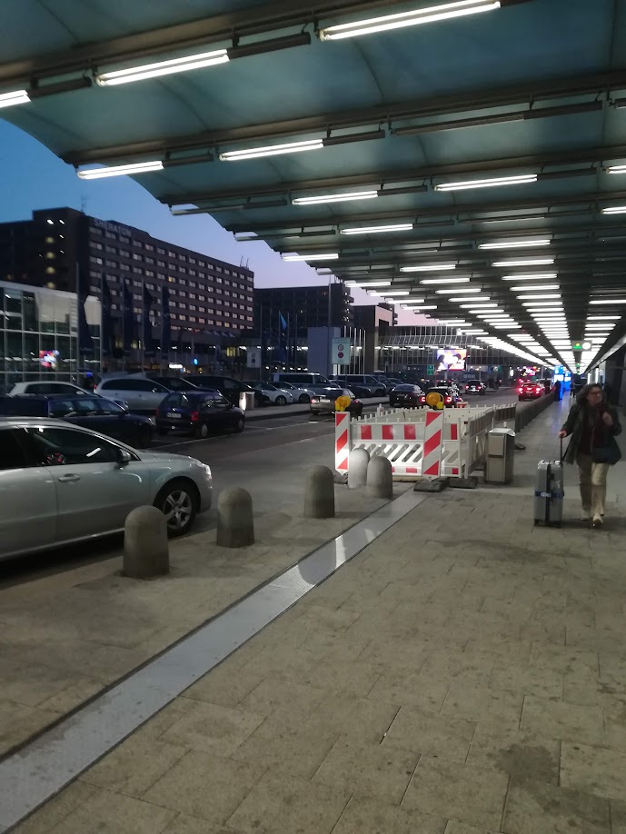 DManagersos's tweet image. 🌍  Egal ob in #Hamburg, #Zürich , #Hongkong oder #Dubai: Wir sind die #Problemlöser für internationale Mandanten. 📷 #ManagerSOS – Secret #ProblemSolving &amp;amp; #TroubleshootingDiskret. Effizient. Weltweit. 📷#Weltweit detektiv-international.de