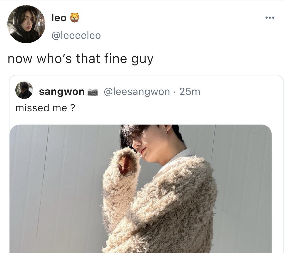 BL4CKANDBL2E's tweet photo. a #leowon socmed au

where leo randomly saw a post of sangwon in his tl, who’s a famous model, and start fanboying over his beauty in private, but who knows what sangwon thinks of the unknown boy who just followed him ? https://t.co/YArAfvfJtq