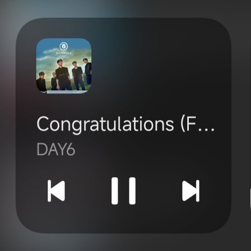 ccirrocumuluss's tweet photo. @tanyarlfes Hehehehe otw ambyar https://t.co/zQTF9tKdYg