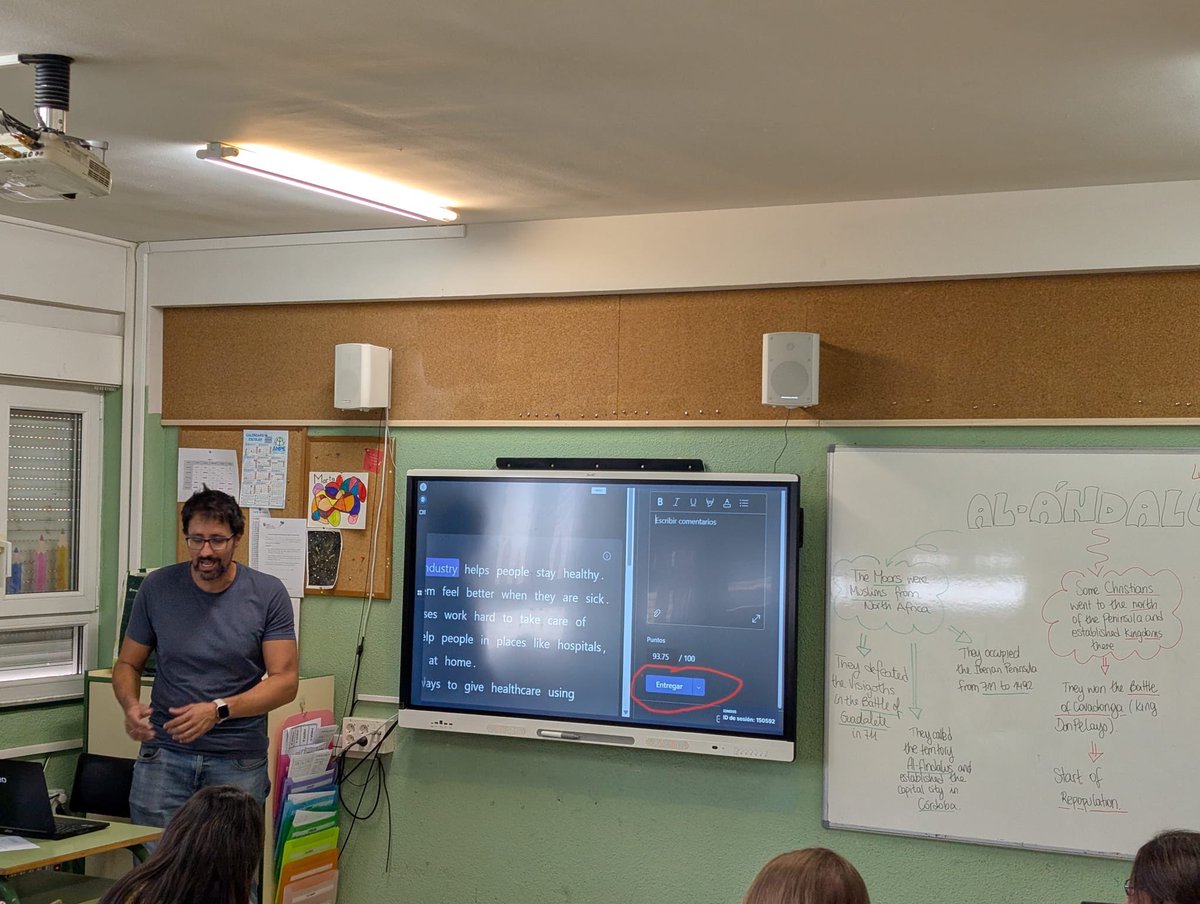 CFIE_Avila's tweet image. Hoy @CEIPCOMUNEROSAV  se forma en #IA 🤖 en su seminario de  de #innovaciónTIC con la ayuda de la #IA @Copilot de @educacyl con @AlfoAlm y @CFIE_Avila
#innovaciónCyL #TiCyL #formaciónCyL