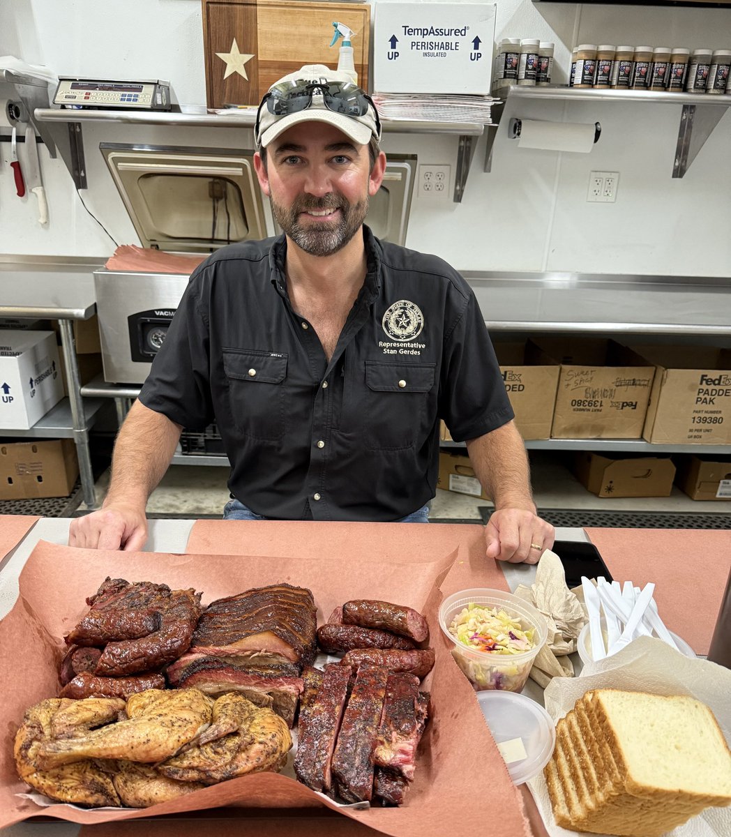 Rick Perry tweet media