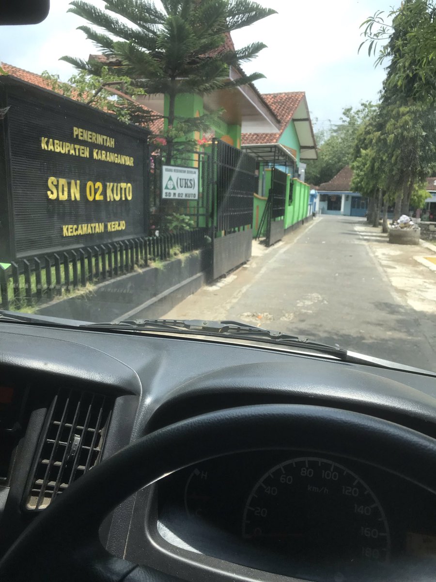 julpinnn's tweet photo. SATUAN PELAYANAN PEMENUHAN GIZI 🔥🔥 https://t.co/hX9CwfrZNI