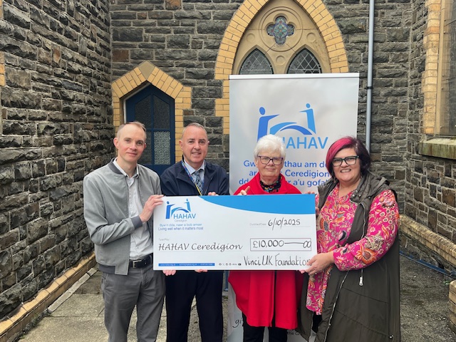 Thrilled to receive £10,000 from <a href="/VINCI/">VINCI</a> Facilities to help fit out our Art Room, created last year with UKSPF support. Thanks to John Hayes &amp; the VINCI UK Foundation! 🎨💛
#CeredigionCommunity #VINCIFacilities #SOMAD #ArtRoom #UKSPF