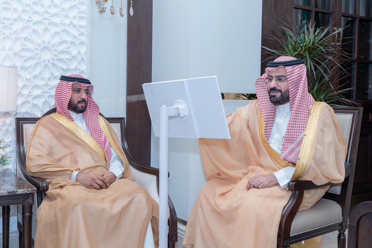 r_m_hasa1606's tweet image. بدعم واهتمام صاحب السمو الملكي الأمير #سعود بن طلال بن بدر محافظ الأحساء دشّن سعادة وكيل محافظة الأحساء الأستاذ معاذ بن إبراهيم الجعفري بمكتبه في مقر المحافظة يوم الأربعاء #فعاليات اليوم العالمي لكبار السن لعام 2025 تحت شعار 
كبارنا عطاء ووفاءالذي يُقام سنويًا في الأول من أكتوبر