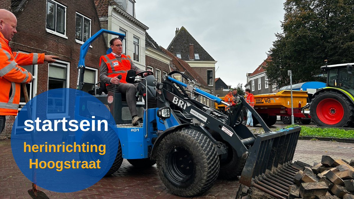 🏠 Wethouder Maarten Slingerland gaf vandaag het startsein voor de herinrichting van de Hoogstraat. Door de werkzaamheden is een deel van de Hoogstraat de komende weken afgesloten voor doorgaand verkeer. De winkels blijven bereikbaar. 

Lees meer op 👉 zwartewaterland.nl/startsein-voor…