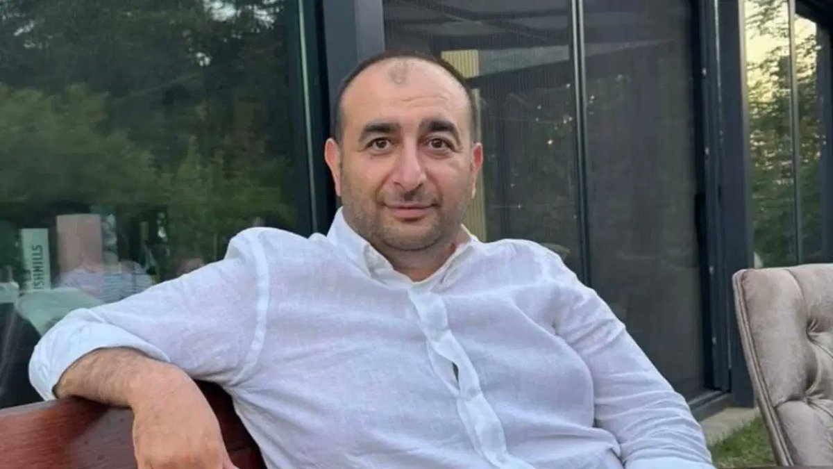 gazetepencere's tweet photo. Avukat Serdar Öktem'i öldüren şüpheliler emniyet ekipleri tarafından yakalandı

https://t.co/PsyemJ4sut https://t.co/LErc7nmxkJ