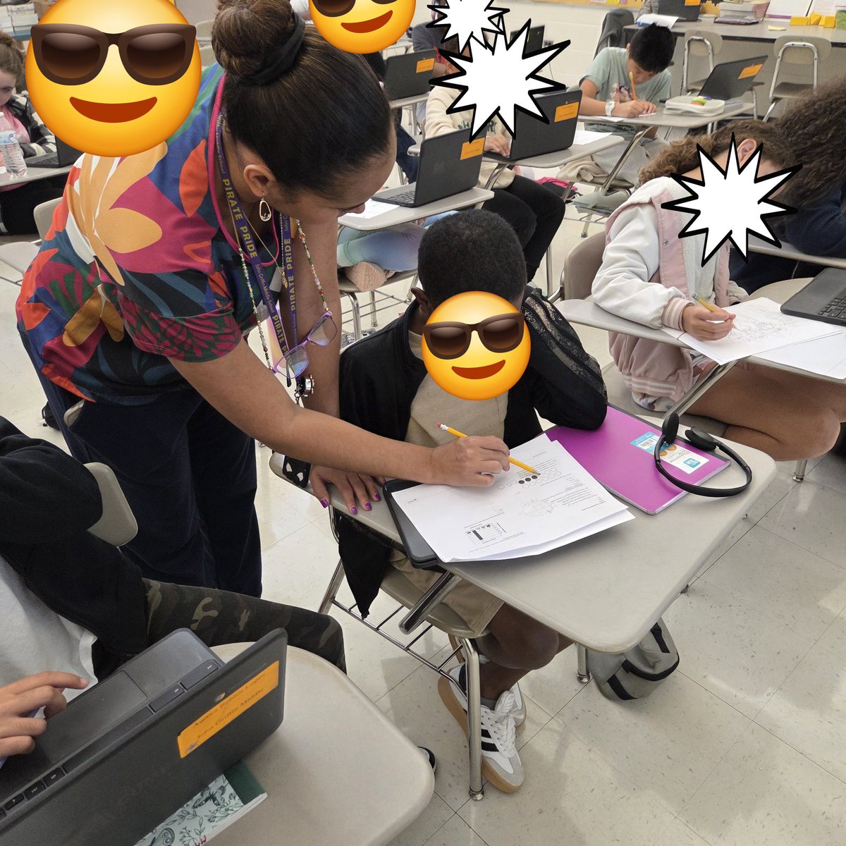 TashaTeaches_11's tweet image. How are we growing and learning this week in 6th Grade Math?
By identifying the ratio… and simplifying the ratio! Let's go Ms. Oliver and Ms. Waugh!
#Annotate #TheWordProblem #MathInAction #TheWordProblem
@jgmspirates
@LatreiciaAllen