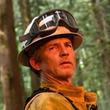 unlike oomf i don't have anything kind to say... #BeekeepingAge #needthat