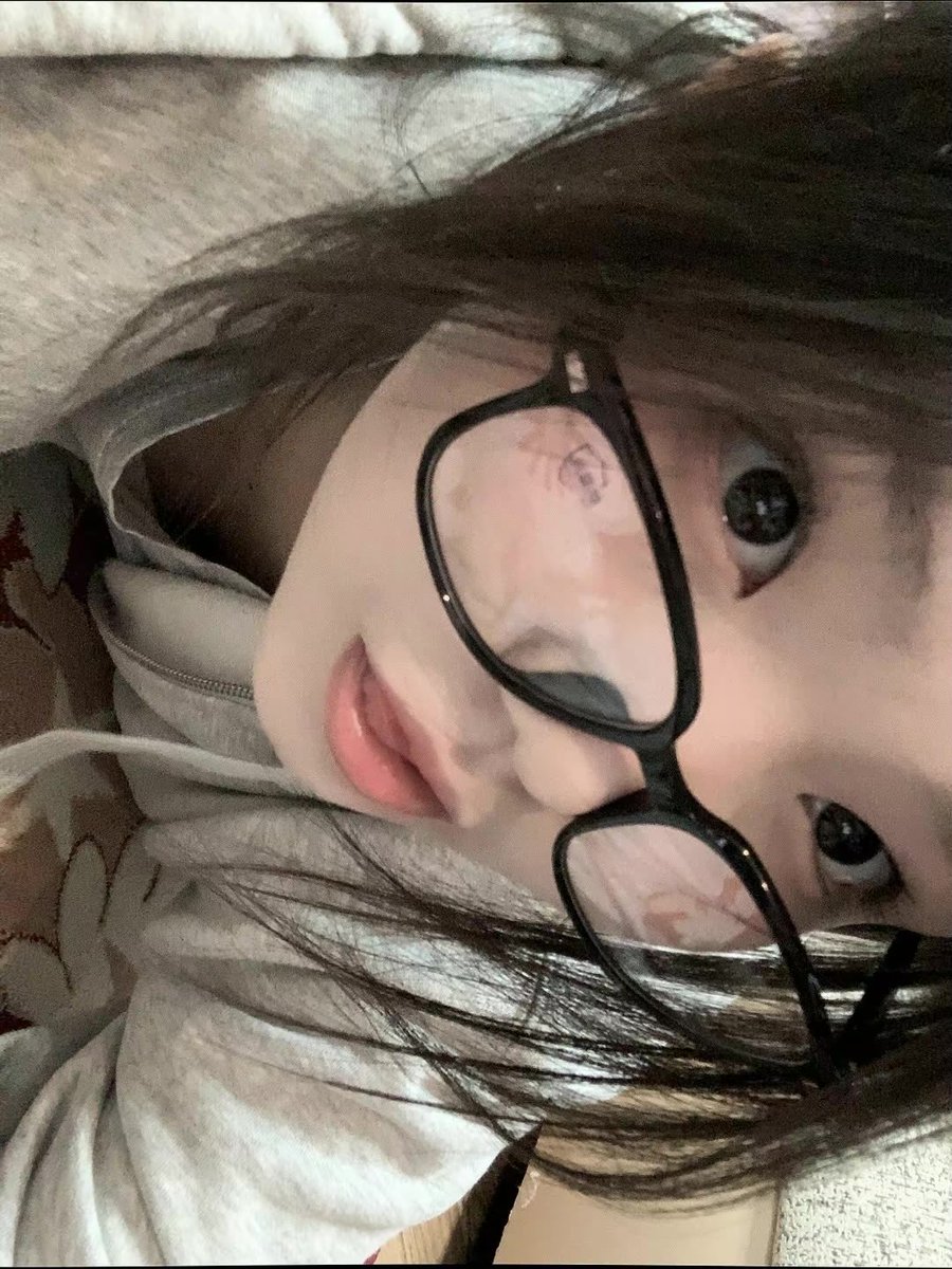 чета мне нравитсч, но не нравится. тяжело