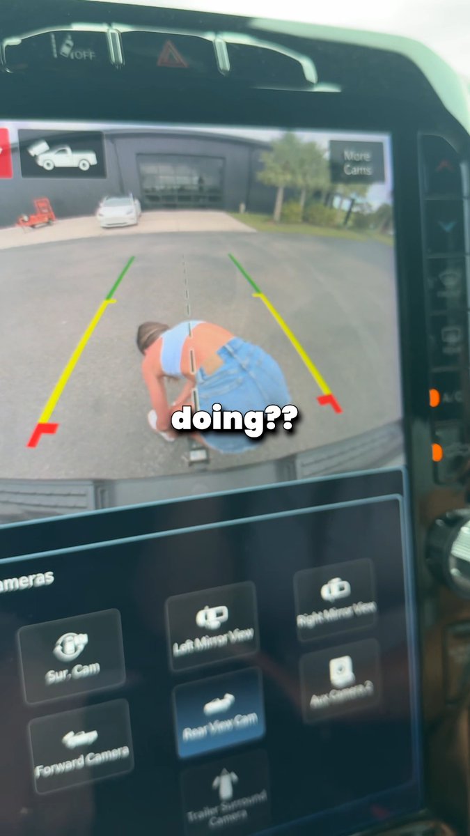 The backseat has plenty of room for fun 😏