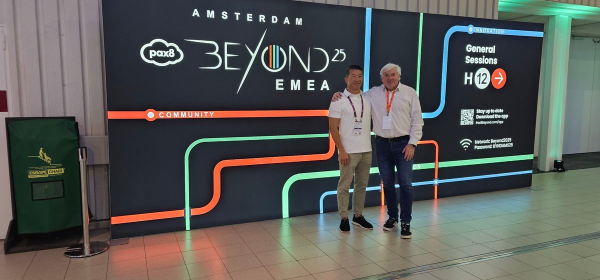 fryba_martin's tweet photo. @pax8 Great to be with @CRN here at the #Pax8beyond in Amsterdam with 1.600 MSP-Partners and more than 40 Vendors driving AI Innovations with and trough the the Channel in EMEA @Sophos CEO loved his dog Meatball, never replace him by AI Dog running here everytime ;-) https://t.co/MuvpDtusa0