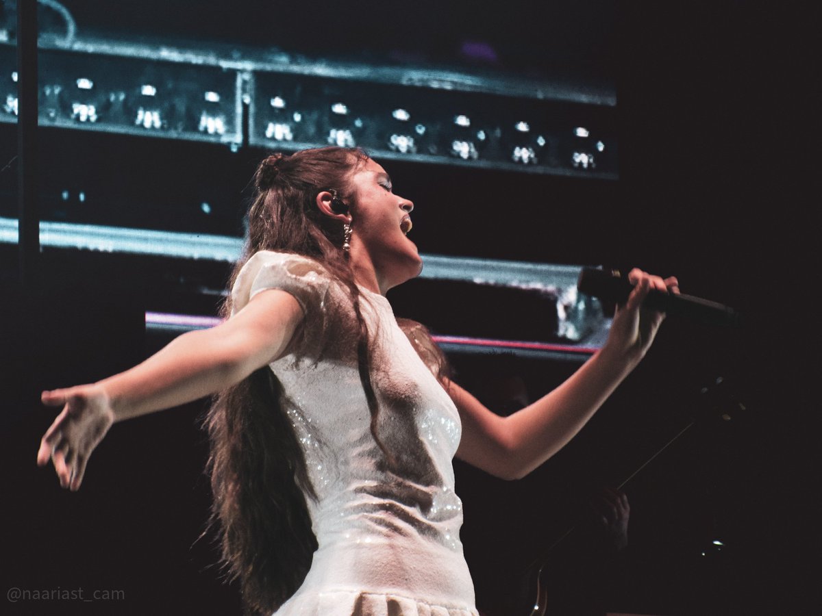 Naarias2's tweet photo. Ayer subí unas fotos de Amaia y Alizzz en el @Fstvl_B. Os dejo algunas por aquí y un link por si os apetece ver más y dar apoyo 🤍💐✨. Graciaas!!

📎:https://t.co/RsZEcGP1a2

#Amaia #Alizzz #fstvlb25 #fstvlb https://t.co/LNURWdgHeJ