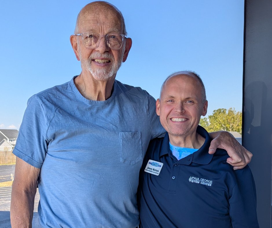 LakotaRobotics's tweet image. Special visitor alert! 🤖 Bill Vinnage, one of our original mentors and a 2004 Woodie Flowers Finalist, stopped by the Paul George STEM Center to see “Big Bill,” our 2004 robot named after him! 💙💜 #omgrobots #FIRSTrobotics #LakotaRobotics