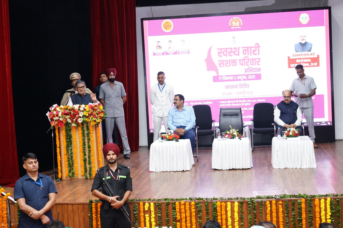 A felicitation &amp; appreciation ceremony for Nishay Mitras was held at Govt Hospital, Chandigarh, where Hon’ble Governor sir distributed food baskets to patients and encouraged everyone to become a #NikshayMitra supporting the vision of #TBMuktBharat. 💪🇮🇳
<a href="/khpt4change/">KHPT</a>