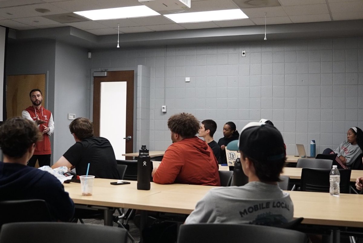 Thank you <a href="/nico_piraino/">Nico Piraino</a> and <a href="/CBarnes_95/">Clayton Barnes</a> for taking the time to come and speak with us! We appreciated hearing about experiences entering the industry and the paths that were taken to get to today!

Wishing Temple FB good luck through conference play👀🍒🏈
#TempleTUFF #TempleFB