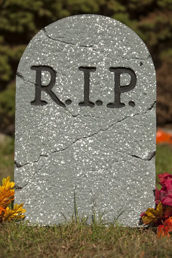 DramaAlert's tweet image. X&apos;s algorithm have reportedly KILLED hashtags.

You can still use them, but they are not performant.