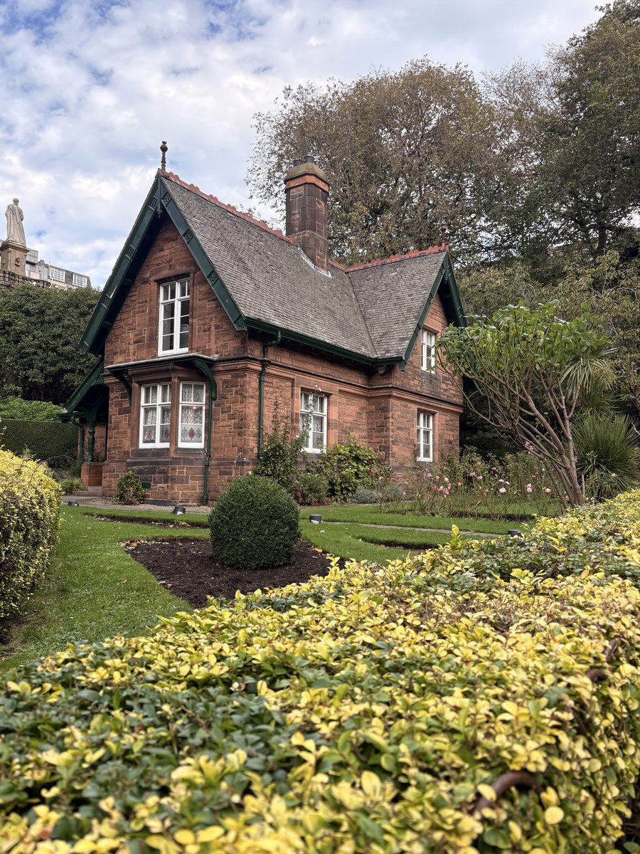 sonbaharda sevdiceğimle edinburgh.. hayaldi gerçek oldu