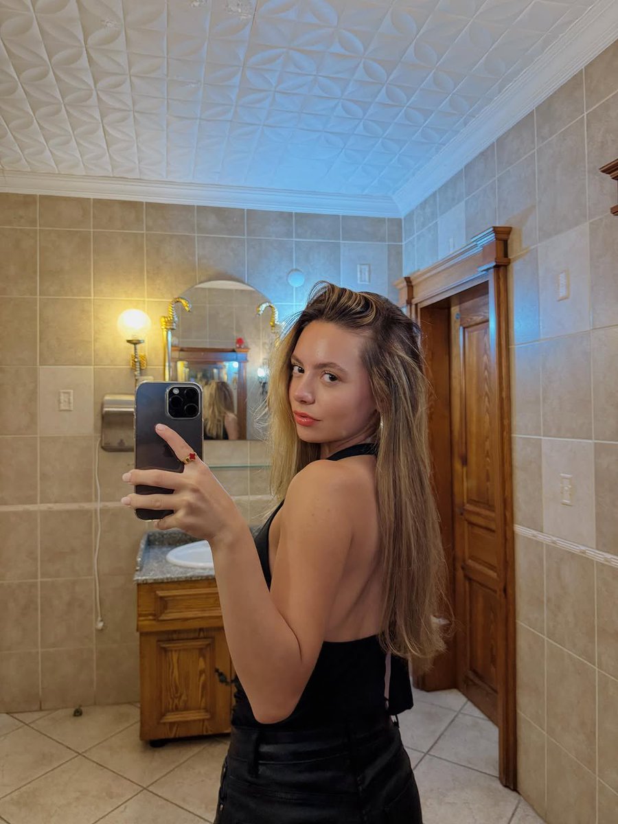 DiziDuny's tweet photo. #TuanaNazTiryaki’den yeni kareler 😍 https://t.co/iFGOm2ORYX