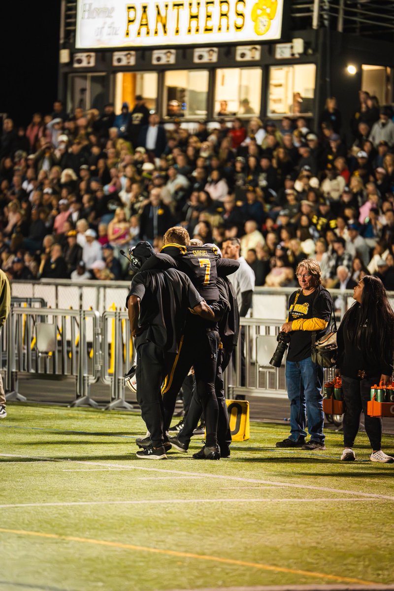 BradySmigiel's tweet image. Thank you to everyone who reached out, your messages and prayers mean a lot. I am truly blessed to have spent the past four years at Newbury Park. None of this would have been possible without the support of the coaches, staff, and my teammates. I’m grateful for everything we’ve…