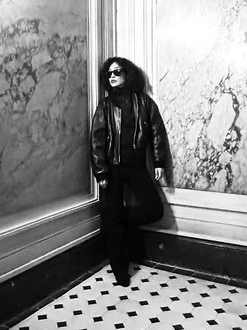 Thank you Balenciaga for having me at PPP’s inaugural show for the house… we were blessed with beauty, warmth and buckets of shtyle as they say at home.
Long may his radiance reign ☀️🕶️☀️🕶️☀️🕶️☀️🕶️☀️🕶️☀️🕶️
instagram.com/p/DPevqRwj-Gd/…