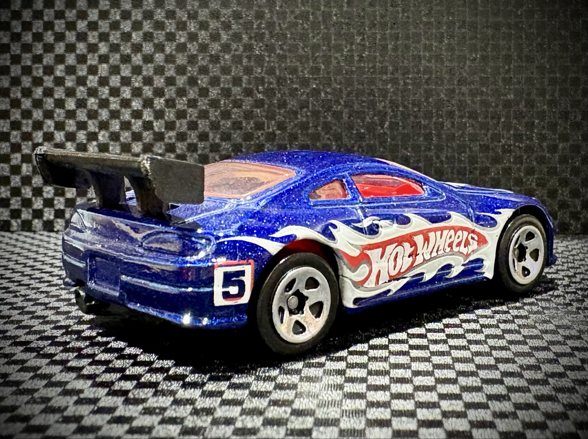 ホットウィール コンベンション限定 NISSAN SILVIA  (S15) Amazon | Hot Wheels Car Culture Nissan Silvia (s15) 1/5
