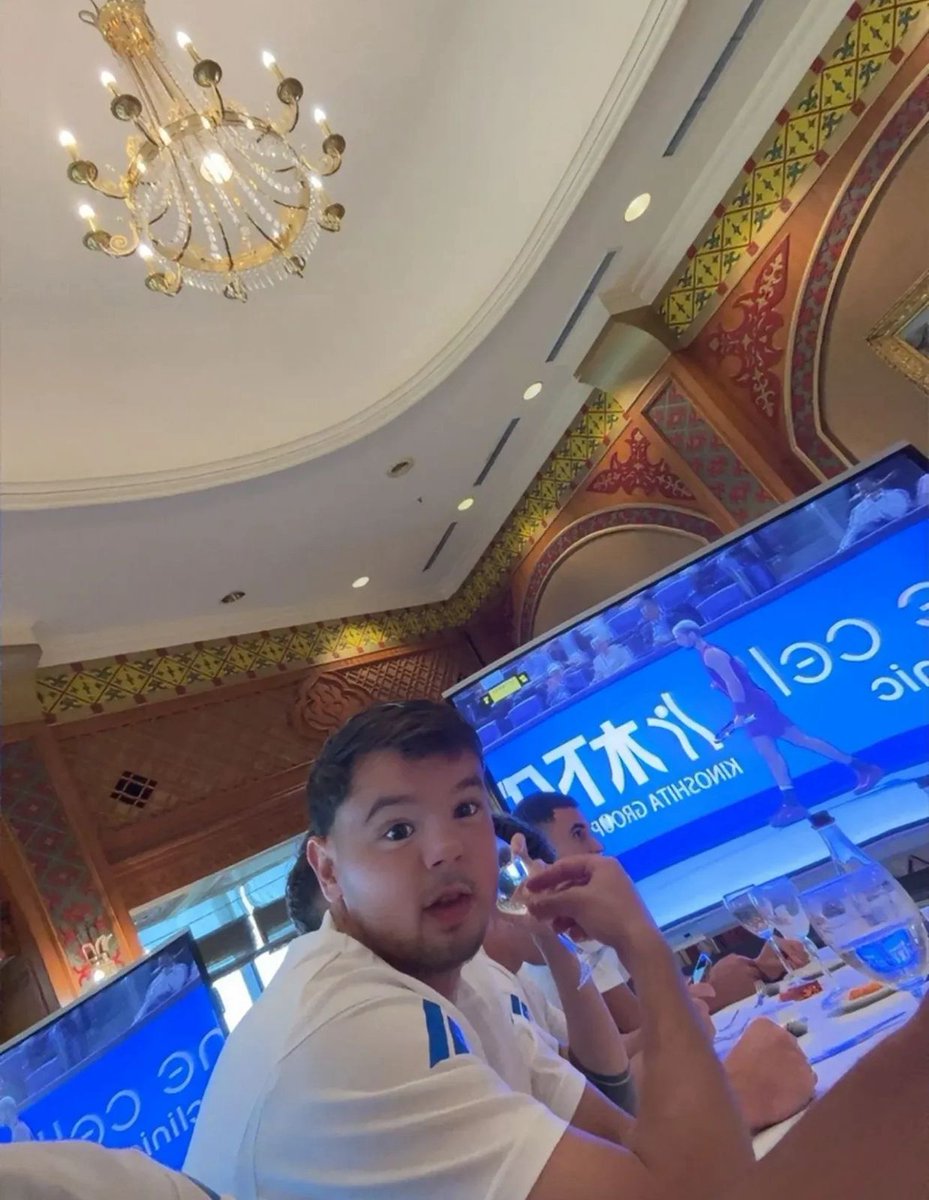 Tweet media one