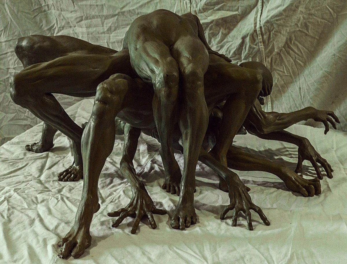 solisolsoli's tweet image. Twisted Trinity by Sadan Vague