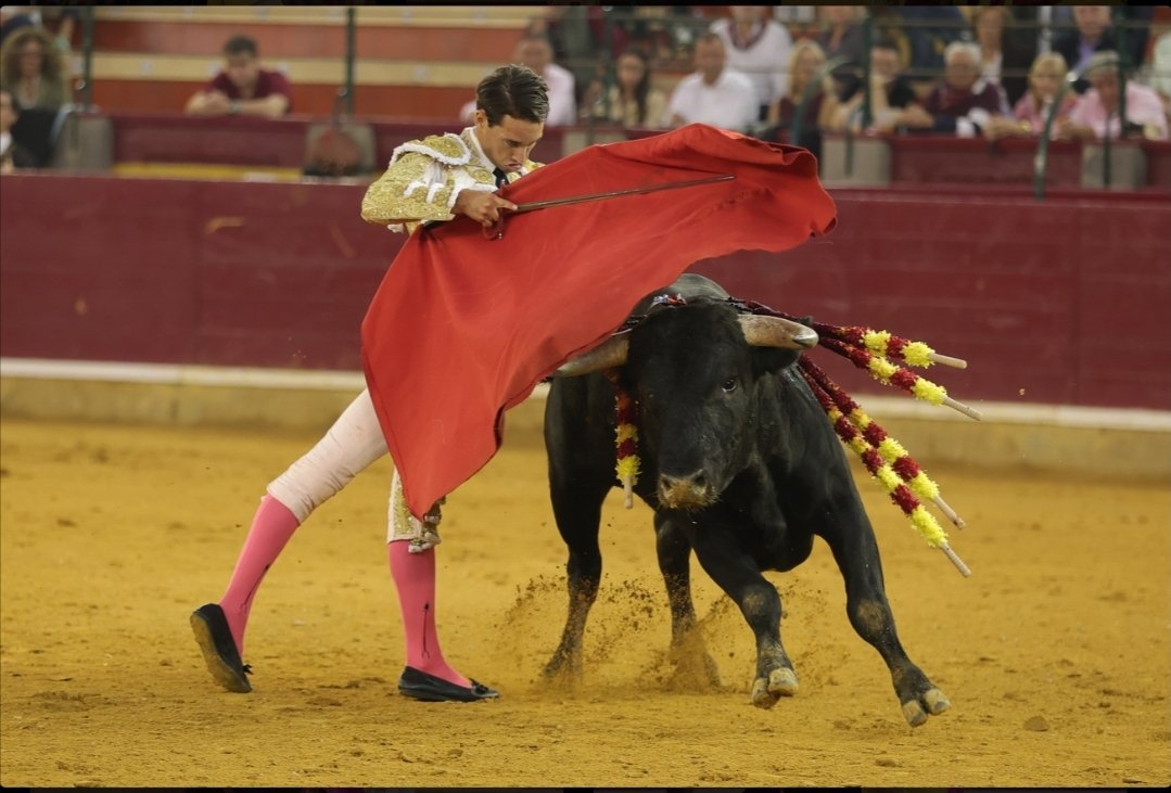se_pueda's tweet photo. Ángel Alarcón em Zaragoza... https://t.co/6JbPSR6yij