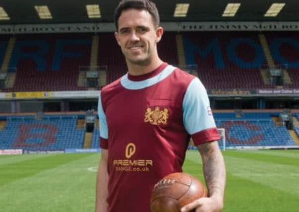 SimonSmash007's tweet photo. Evening all. Quick Question.
Was this Centenary Shirt ever sold retail as its really a thing of beauty? I'd love to own one 👍😊
@BurnleyOfficial @TurfCastPodcast @leytonb @JJWatt @AlanPaceBFC https://t.co/2mVxwm2Jf3