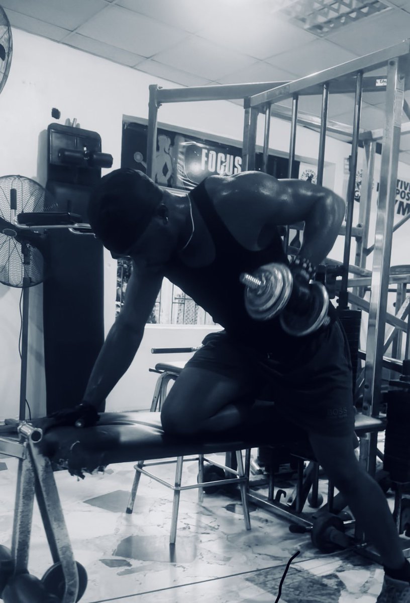 Boy_classyy's tweet image. The grind continues💥

#week20 #27FitnessPro
 #27Community #gymlife