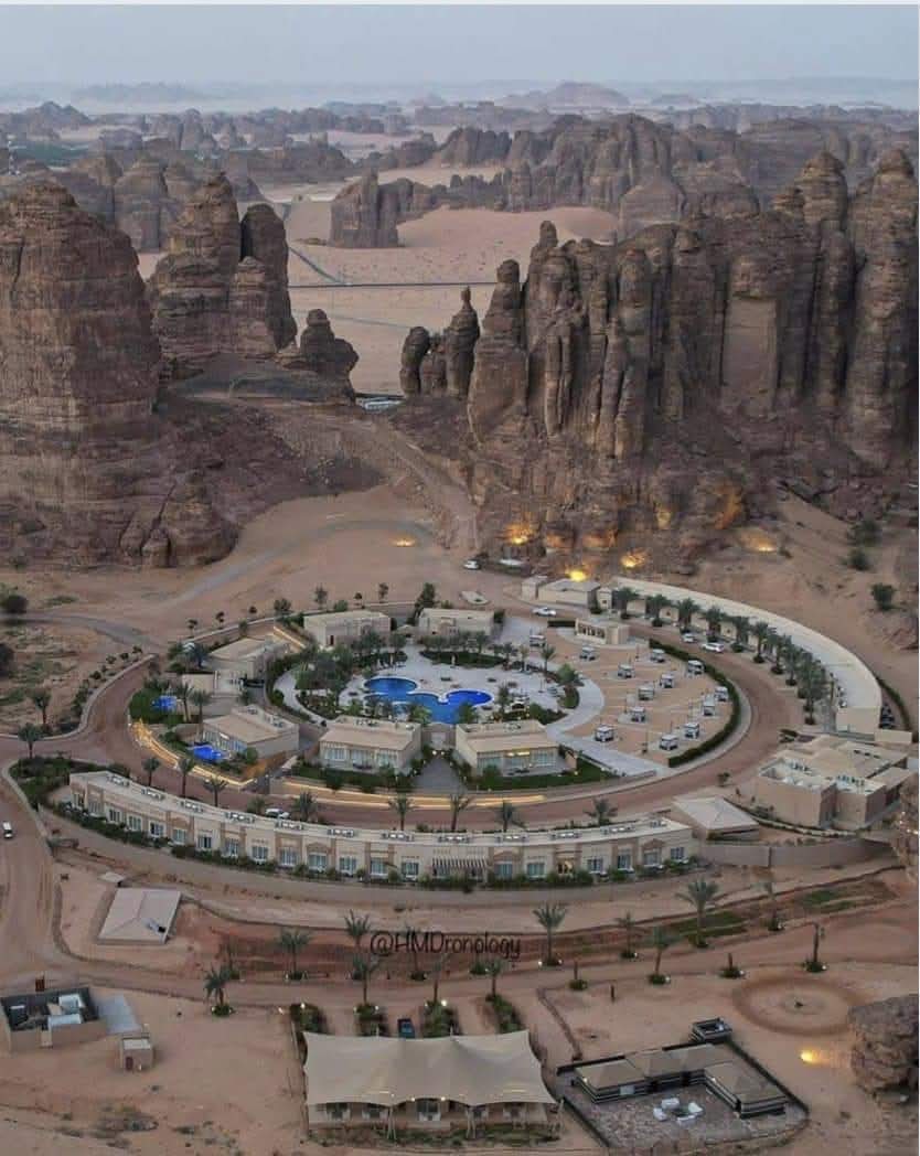 tasneyym's tweet image. هكذا اصبحت الصحراء 
في #السعودية  منتزه  #العُلا  🇸🇦
#السعوديه_العظمى