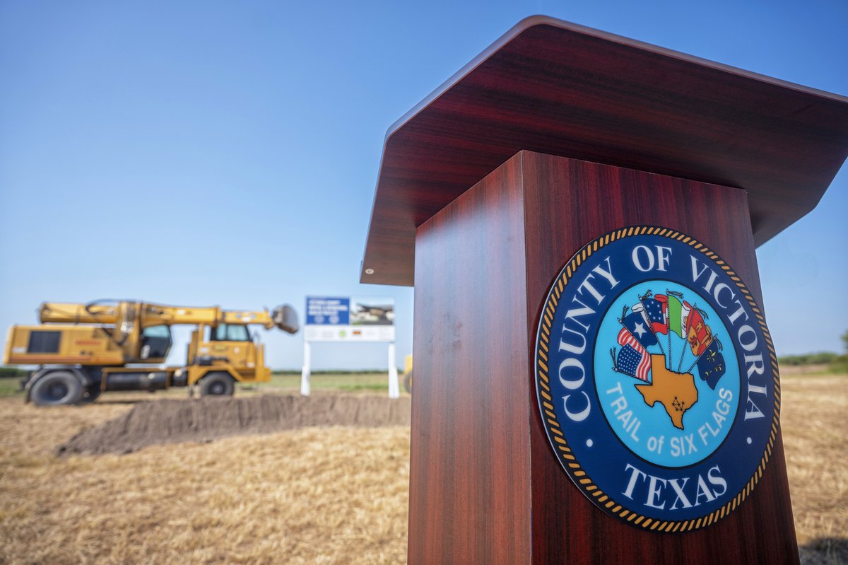 SpawGlass1953's tweet photo. Our #SGSanAntonio team has officially kicked off construction at the Victoria County Mental and Behavioral Health Facility project!
#SGBuildsHealthcare #DesignBuild #AbsoluteBest #TexasBuilder https://t.co/SrvVGyd4xY