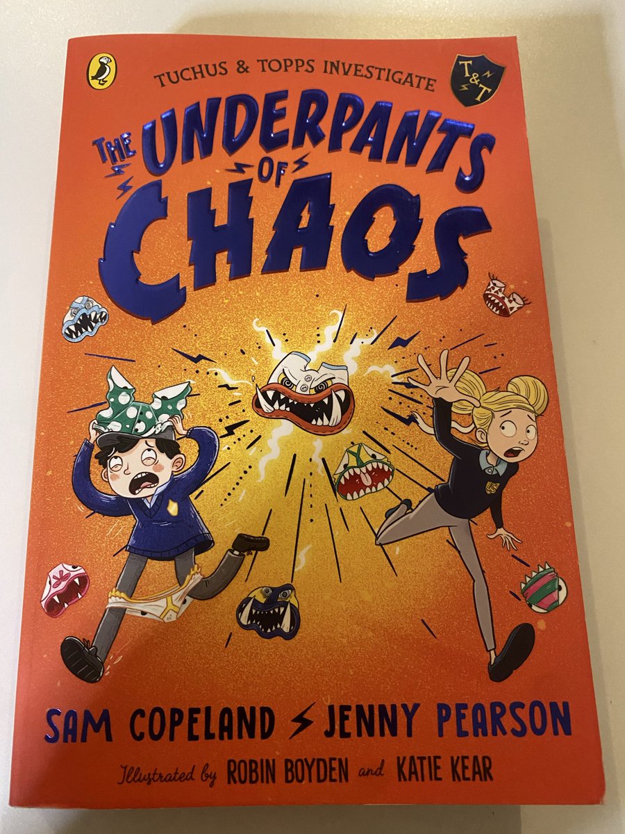 Vikki Fenton 📚 ❤️ tweet media