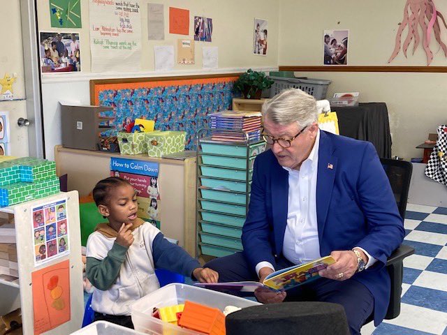 CommJacobs's tweet image. 📚 Big smiles and bright minds at Childcare Network #24 in Augusta! @RepRickAllen stopped by to read Every Amazing Story — and the kids were captivated from start to finish! 🌟 #EarlyLearning #AugustaGA #ReadingMatters