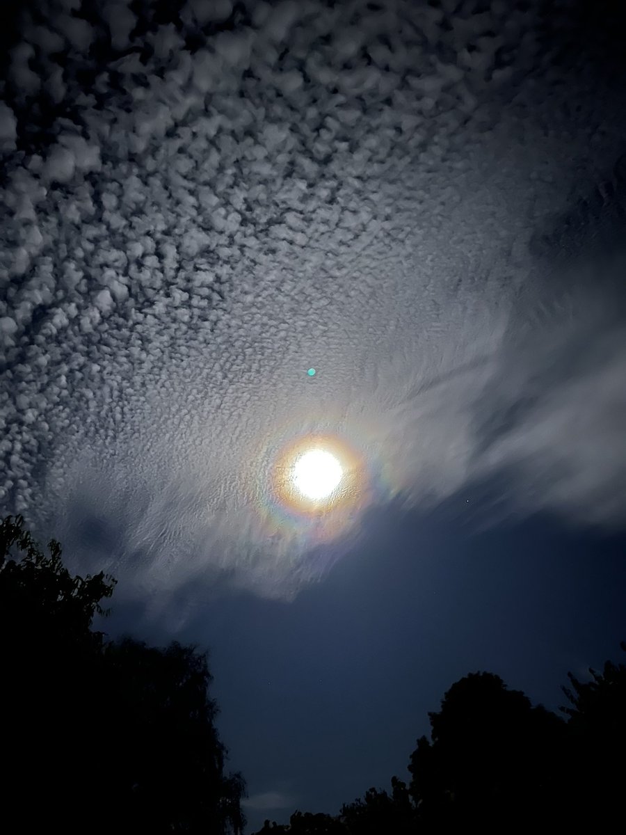 Such a beautiful sky tonight