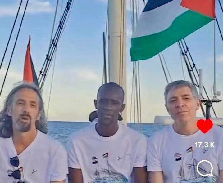 Le_Patriote_221's tweet image. Alhamdoulillah Serigne Mbaye Diouf est libre après 5 jours de kidnapping par Israël.
#FreePalestine
#StopGazaGenocide 
#GlobalSumudFlotilla