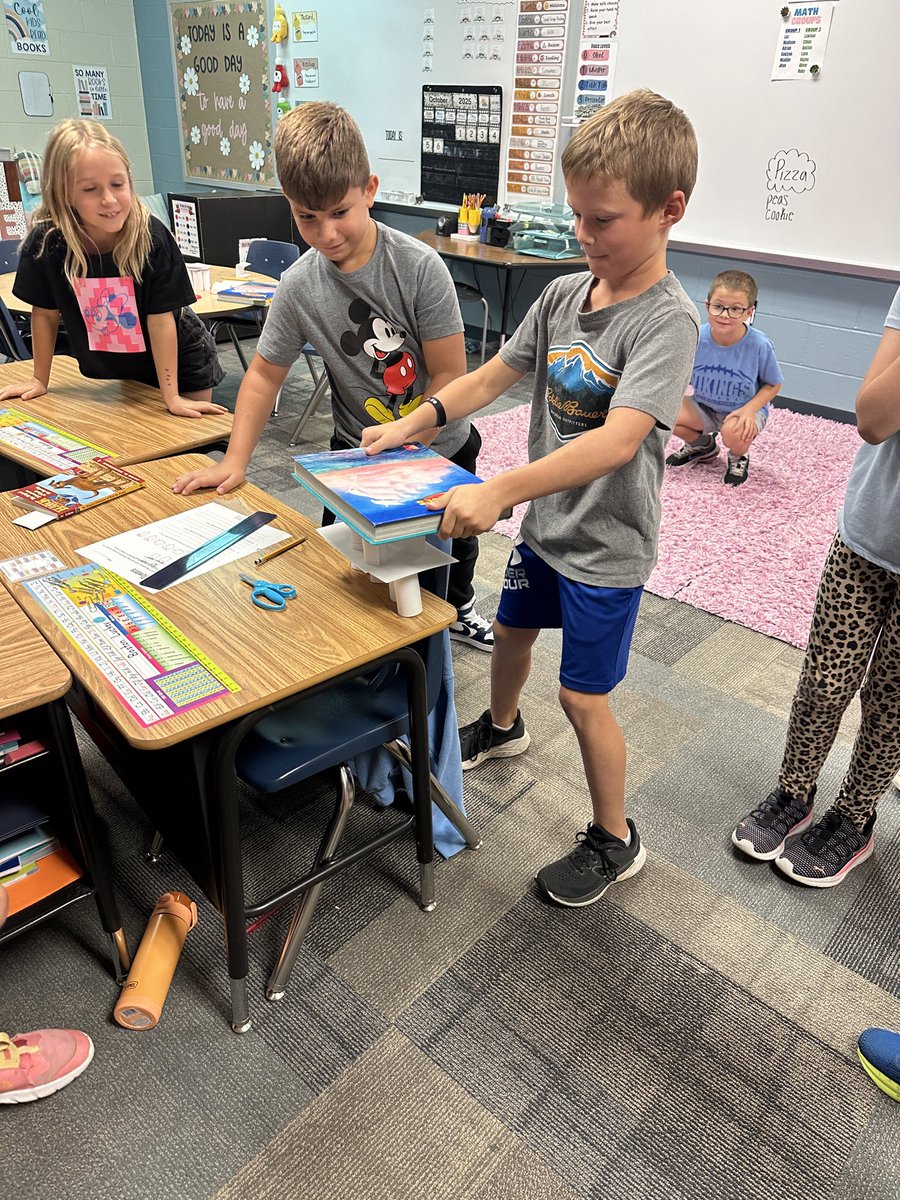 Such a fun <a href="/MysterySci/">Mystery Science</a> lesson today! The students did a great job learning how to use their materials to build a tower🗒️🖇️They also loved seeing all the different and unique materials that buildings are made of today! <a href="/ShellCreekVikes/">LCS Shell Creek Elementary</a> #lakeviewvikes