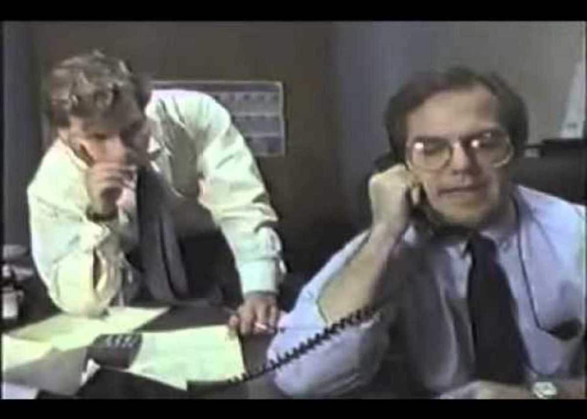 MrTopStep's tweet image. @ptj_official  #PaulTudorJones  #EOY  End of Year 
$NQ $QQQ #Gold $GC #Crypto 

'I  would own a combination of gold, cryptocurrencies and Nasdaq tech stocks between now and the end of the year to take advantage of the rally fueled by the fear of missing out.  

1987  below