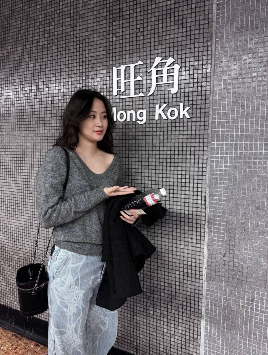 最新投稿 网友匿名的大学生女友 反差感非常强