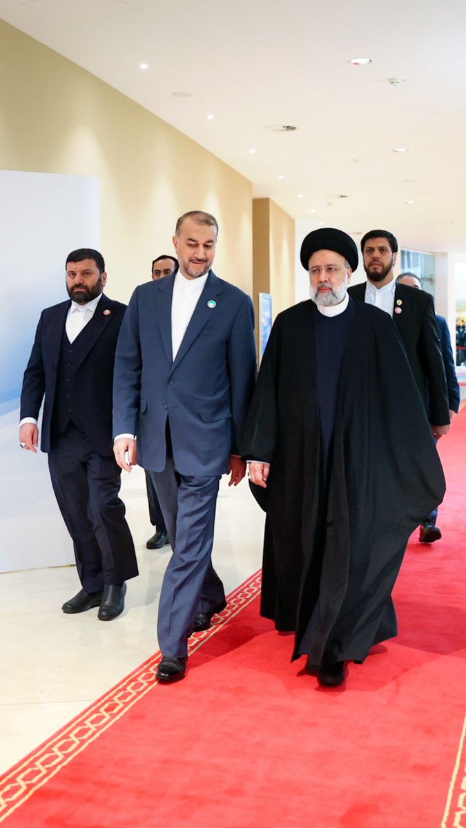 قبول دارید  دولت شهید رئیسی تنها دولتی بود دنبال برجام نرفت گوش به فرمان مقام معظم رهبری بود ، و خوب می دانست   #علاج_در_وطن است نه غرب
ایران هم مثل کشور های دیگه  #حق_هسته_ای دارد