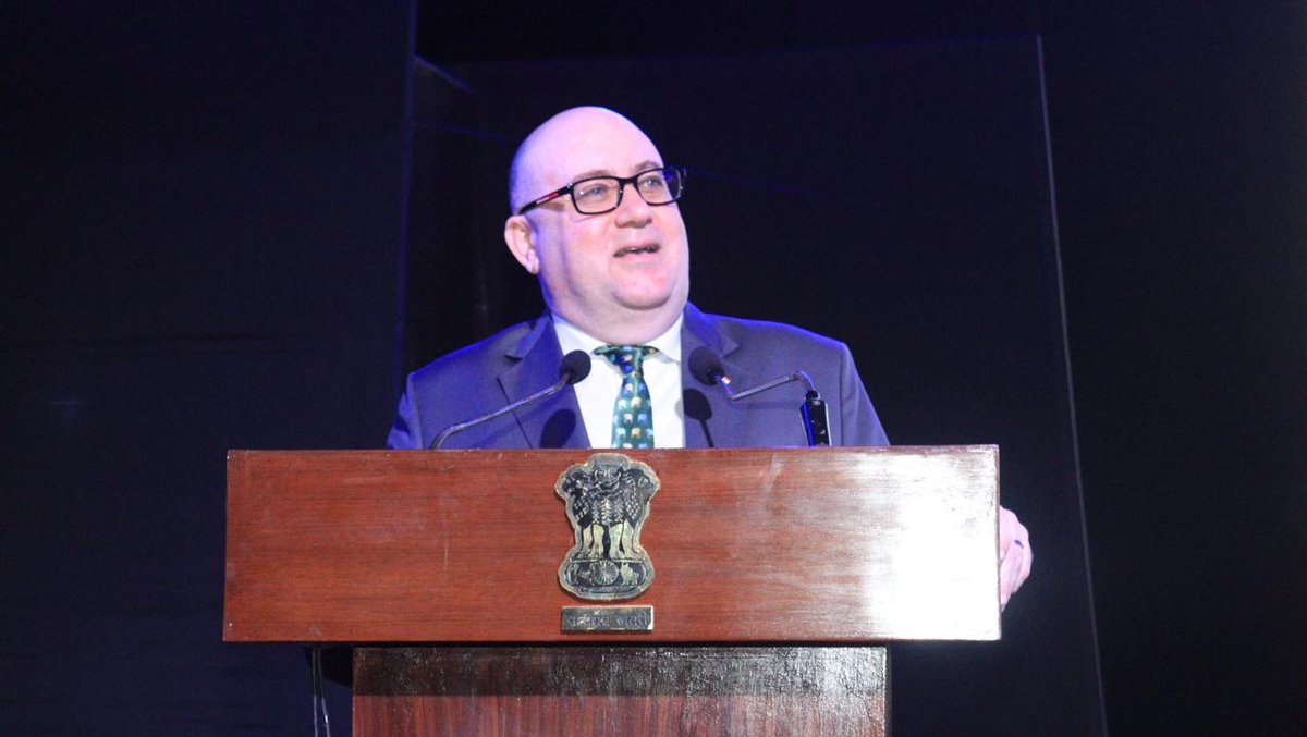 iccr_hq's tweet image. Day 2 | India International Folk Festival 2025 
It wasn’t just a festival — it was a feeling. 

A sea of people filled Central Park — standing, sitting, dancing, clapping — as cultures from across the world shared one stage and one heartbeat. 
The 9th Edition of the India…