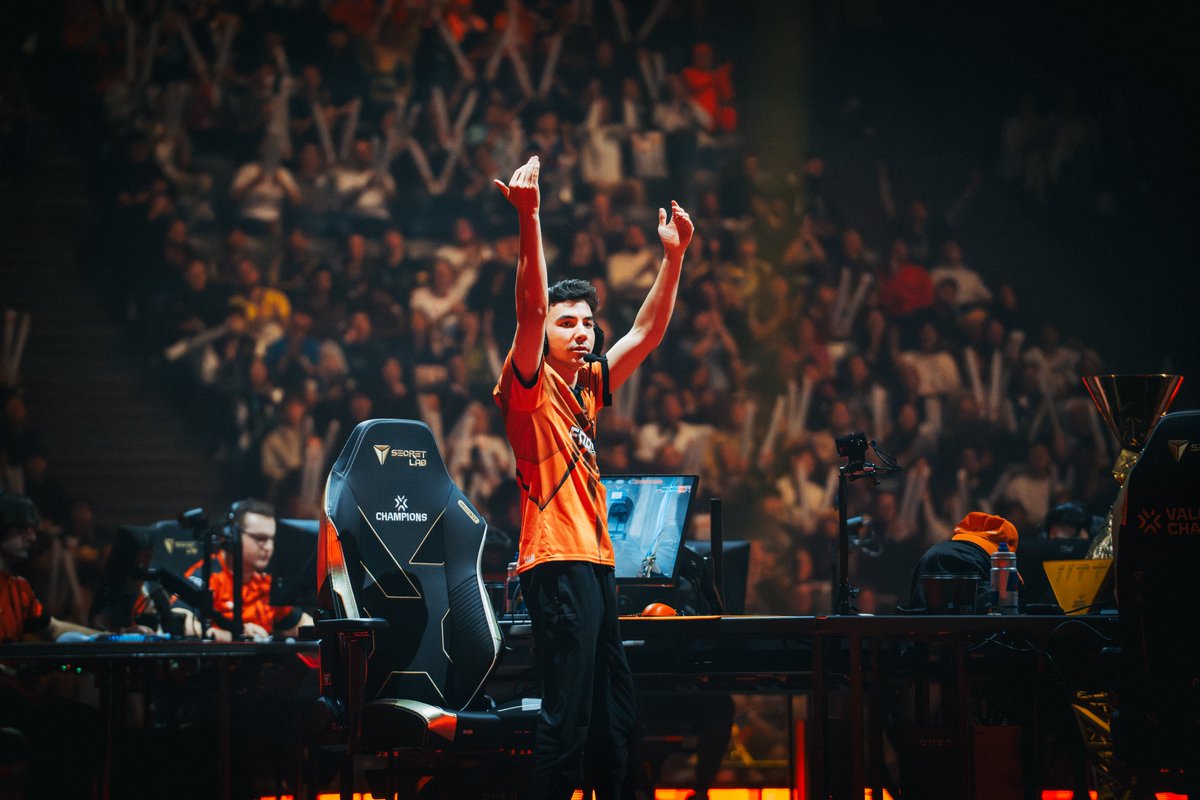 FNATIC Davard tweet media