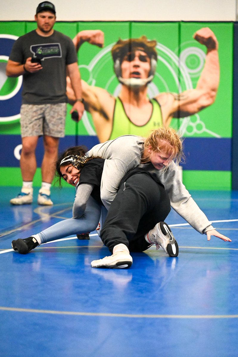 𝘿𝘼𝙔 𝙊𝙉𝙀