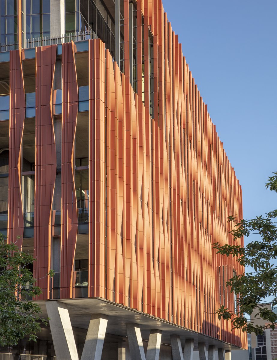 KitchellCos's tweet image. Built to last. Designed to inspire. 
This World Architecture Day, we’re sharing a few of our favorites—swipe to explore. 🏛️🔎
#WorldArchitectureDay #Architecture #IconicDesign #BuiltEnvironment #Kitchell