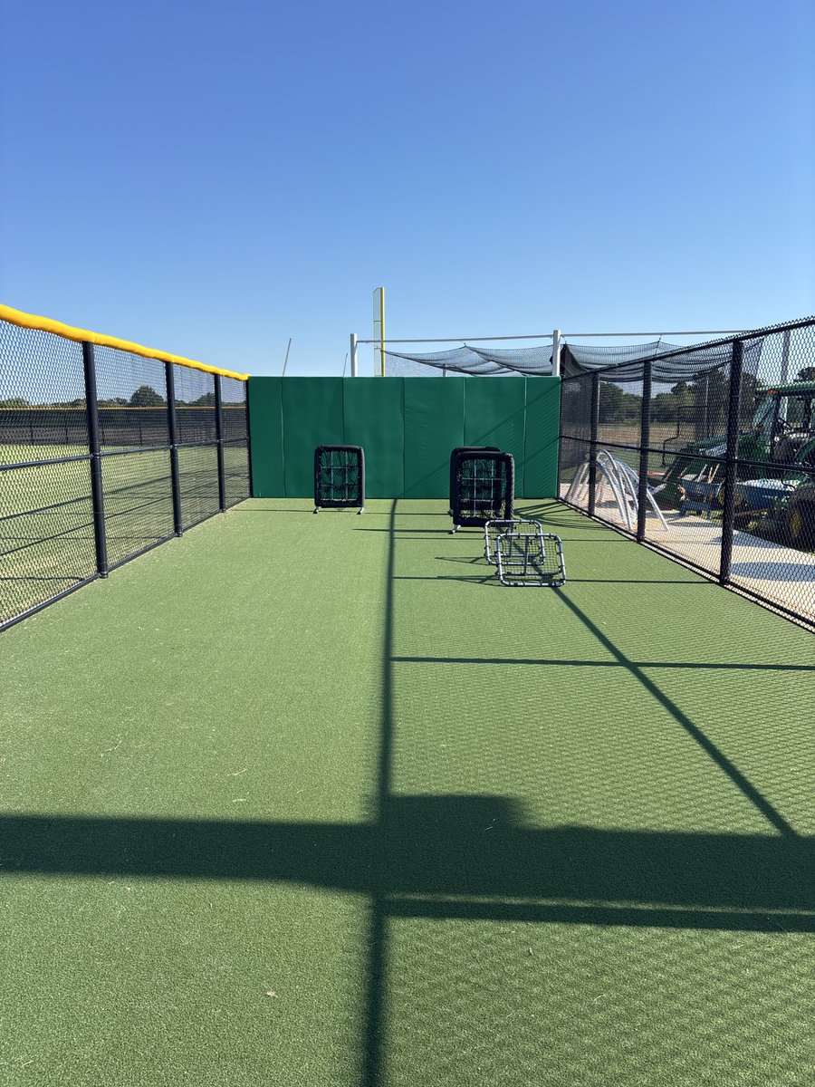 TomasHSBaseball's tweet photo. #GetEm 🐊 https://t.co/KahaSmDiA3